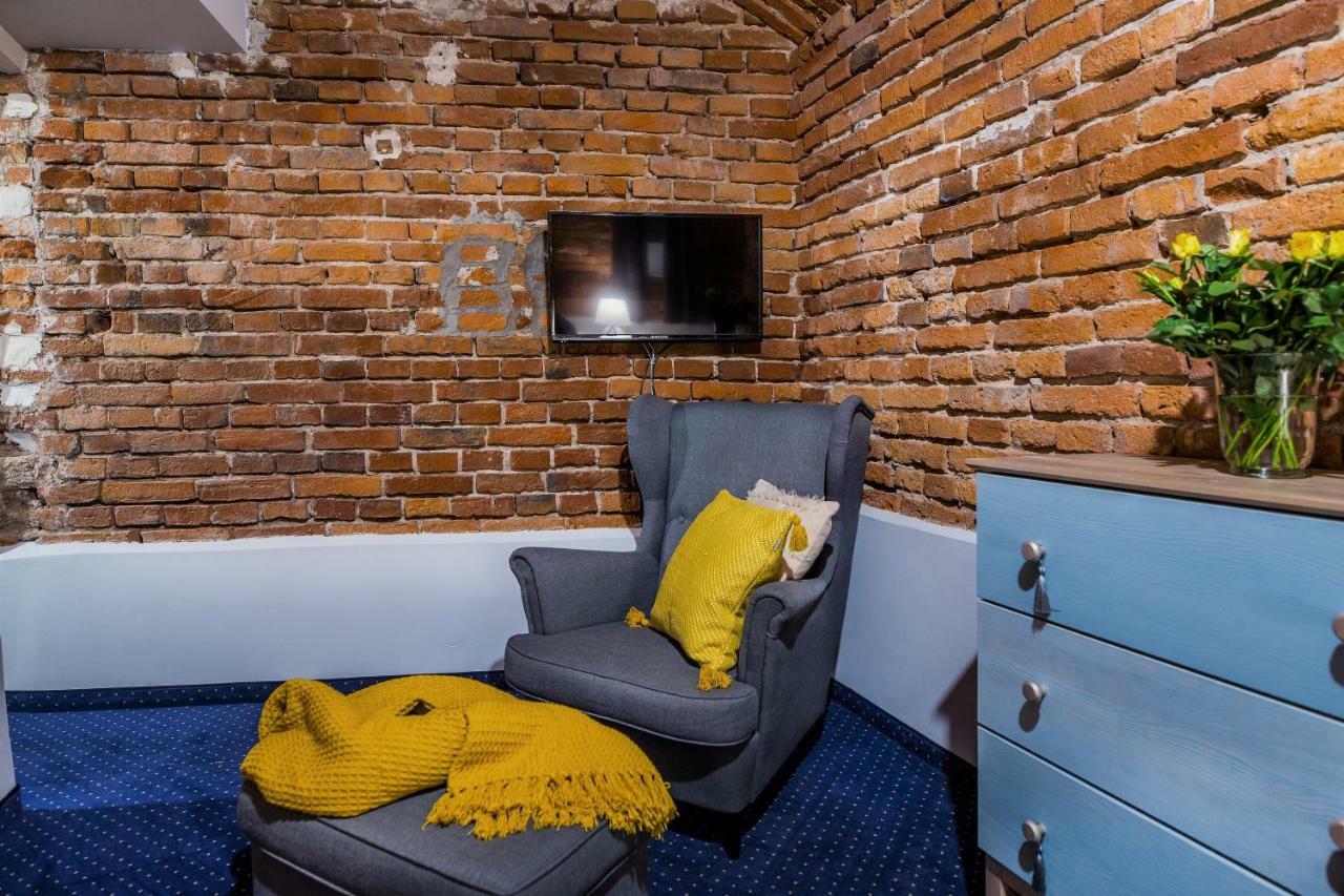 Apartamenty Bluma Krasków Exterior foto
