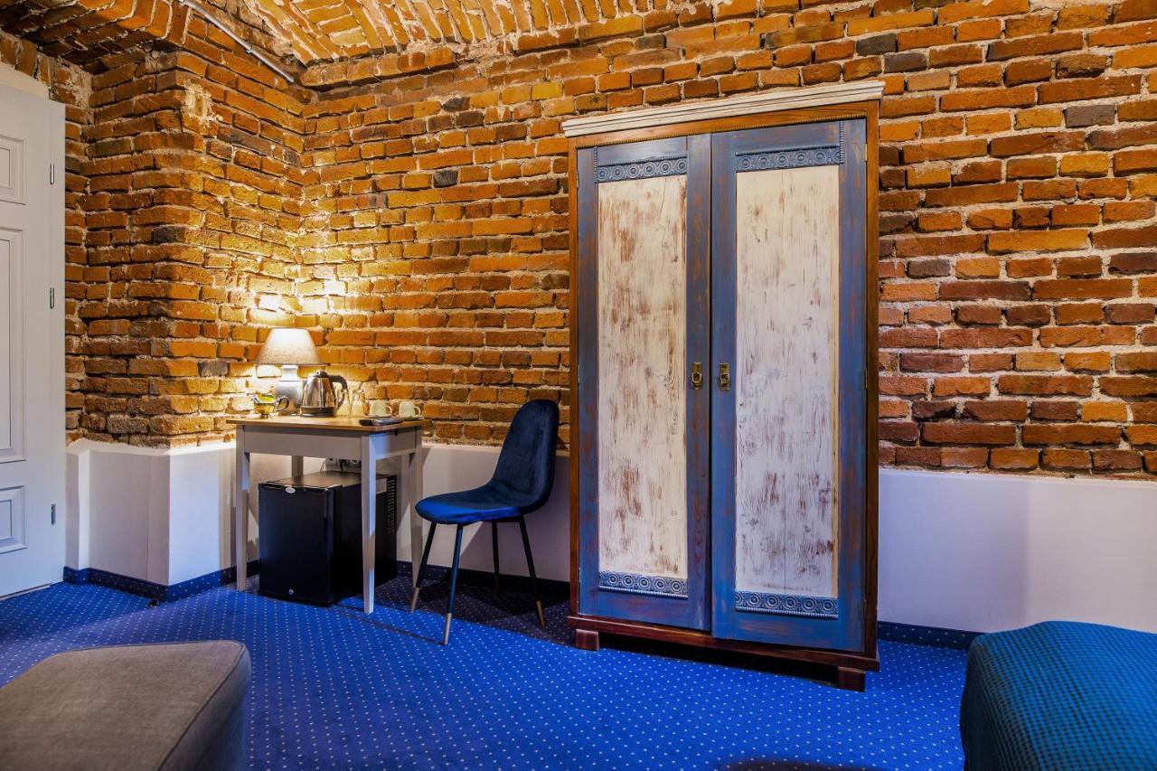 Apartamenty Bluma Krasków Exterior foto